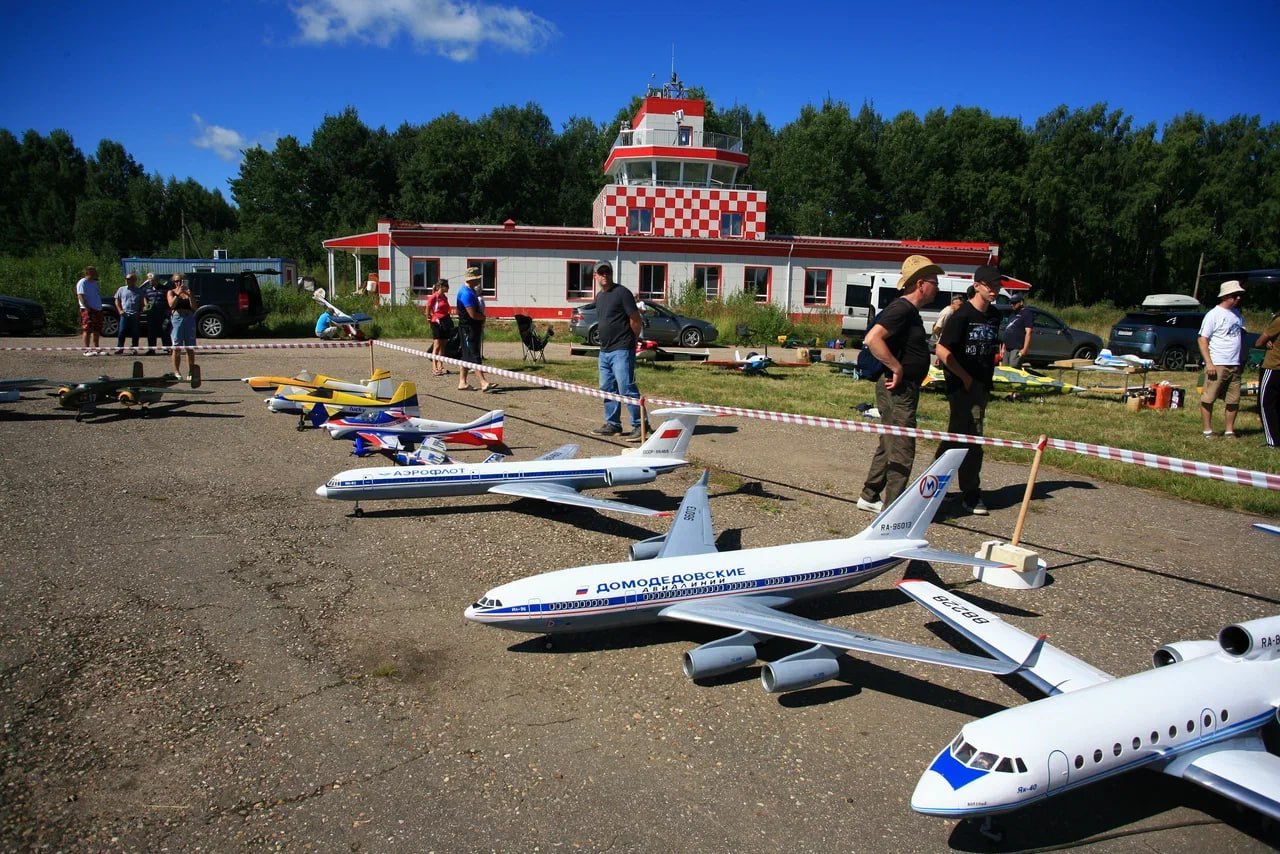 Авиамодельный фестиваль «Большие Гуси»